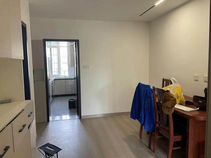 宝山大华整租 大华二村(二街坊)2室1厅/65平/高楼层