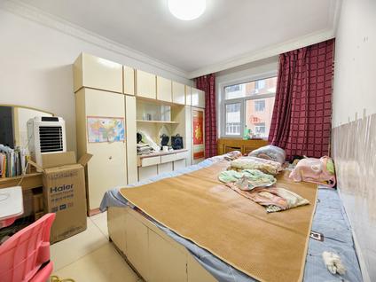 小店学府整租 山西大学家属院2室1厅/52平/中楼层