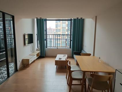 江海府西整租 又一居作品一号2室2厅/40平/高楼层