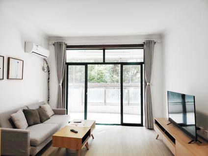 闵行莘庄整租 春申城(华丽家园)2室1厅/91平/中楼层