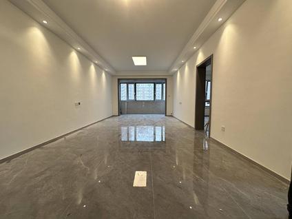 长宁中山公园整租 华敏世纪广场3室2厅/117平/中楼层