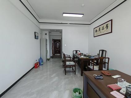 牡丹火车站整租 龙燕阳光城1室1厅/50平/高楼层