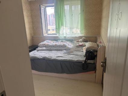 道外船舶整租 文化小区2室1厅/70平/高楼层