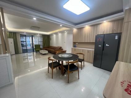 海丰附城整租 第一城3室2厅/143平/低楼层