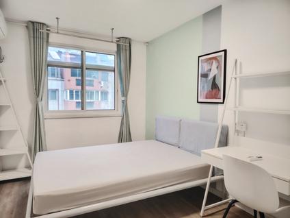 浦东御桥合租 康桥花园(东园)4室1厅/11平/高楼层