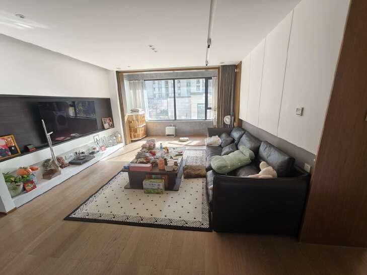 整租·绿地IFC中央公馆B9地块