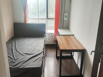 钱塘下沙沿江合租 伊萨卡国际城4室1厅/20平/低楼层