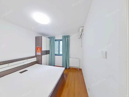 海淀上地整租 上地佳园3室1厅/100平/低楼层