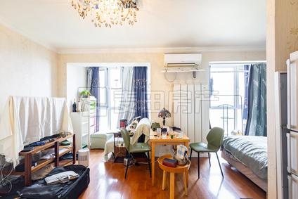 朝阳酒仙桥整租 瞰都1室1厅/46平/高楼层