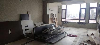 观山湖奥体中心整租 中铁逸都国际(B区)5室2厅/252平/低楼层