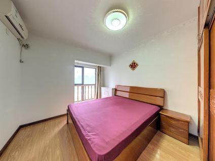 新城含元路整租 中天锦庭3室1厅/90平/中楼层