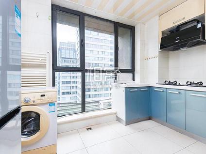 西城官园整租 官苑8号1室1厅/38平/高楼层