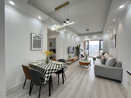 天府新区南湖整租 洪锦国际2室1厅/67平/低楼层