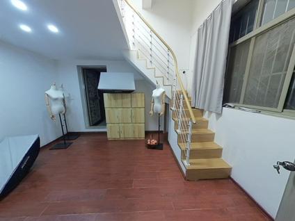 江宁江宁大学城整租 博学苑(丹桂园)4室2厅/189平/低楼层