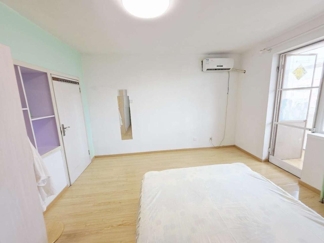 合租·龙腾苑(六区)