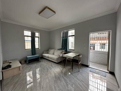 台山台山整租 城东路2室1厅/70平/高楼层