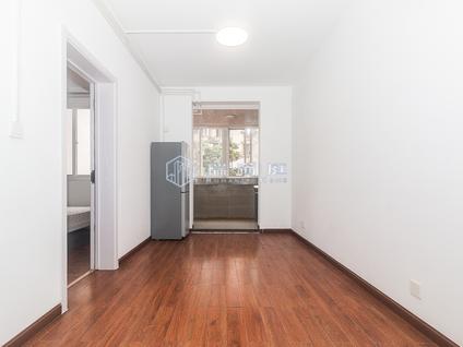 秦淮朝天宫整租 通宇花园3室2厅/115平/低楼层