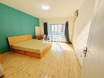 石景山古城合租 中海金石公馆4室1厅/18平/低楼层