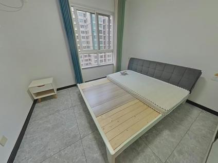 高新木塔寺公园整租 高山流水和城2室1厅/78平/中楼层