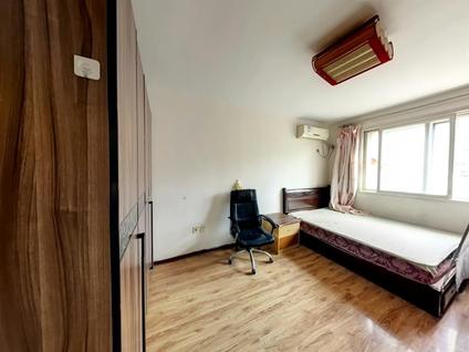 河东万新村整租 倚虹中里2室1厅/42平/高楼层