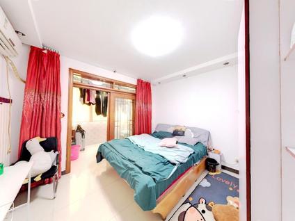 未央方新村整租 金仕华城2室2厅/88平/低楼层