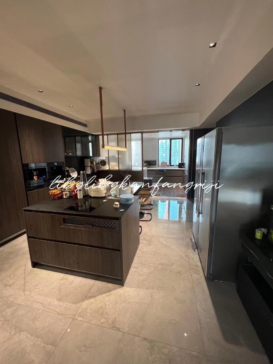 整租·华侨城苏河湾行政公馆(二期)