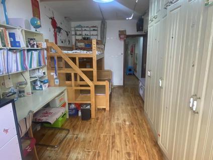 和平新兴街整租 四达里小区1室1厅/38平/高楼层
