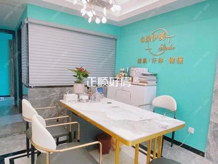 香洲前山整租 诚丰广场2室2厅/77平/低楼层