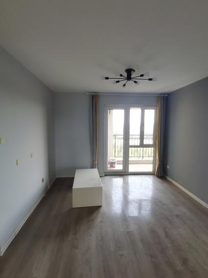 香河钱旺整租 荣盛白鹭岛(香蒲屿)3室2厅/93平/中楼层