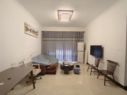 江海外海整租 珑山居3室2厅/97平/低楼层