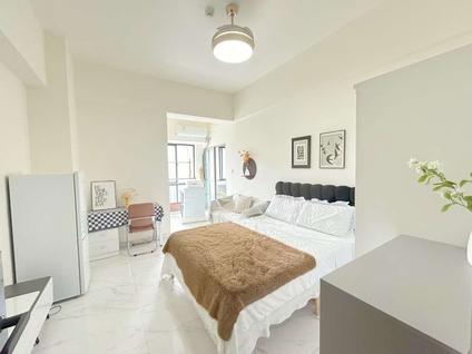 红旗伟业整租 伟业中央公园1室0厅/41平/低楼层