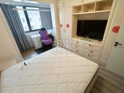 浦东北蔡整租 南新四村1室1厅/42平/高楼层