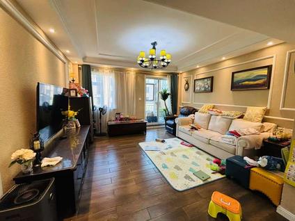 坊子坊子新区整租 凤凰太阳城3室2厅/125平/高楼层