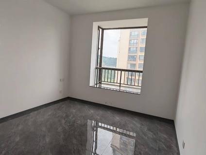 盘龙江东整租 源清轩景3室2厅/129平/中楼层