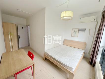 滨江滨江区政府合租 滨江倾城之恋4室1厅/20平/中楼层