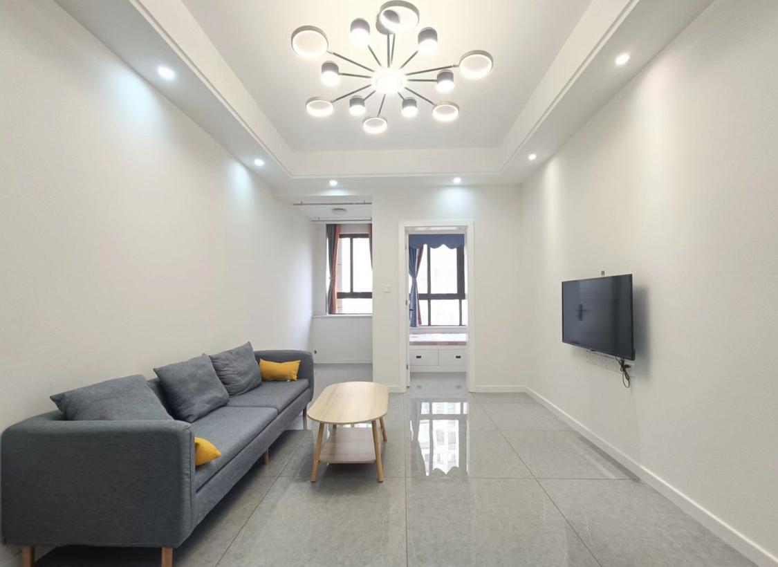 整租·鲁能领秀城(五街区)