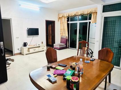 江海河南整租 银泉花园(E区)3室2厅/80平/低楼层