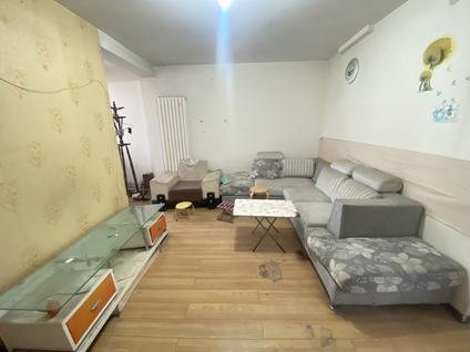 黄岛老黄岛整租 新街口小区3室2厅/94平/顶层