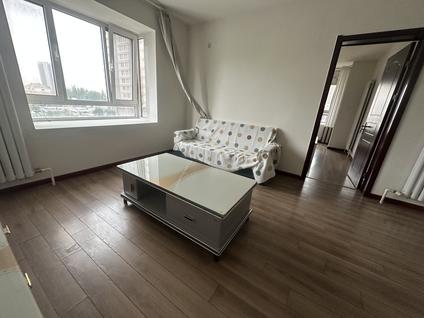 黄岛辛安整租 团结福城2室1厅/80平/低楼层