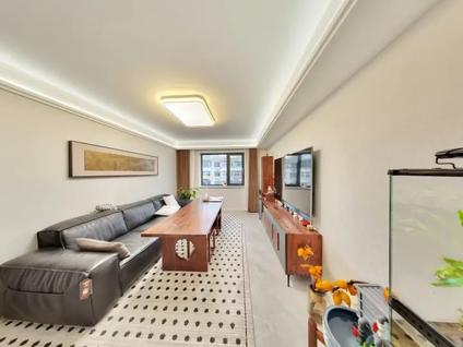 河东中山门整租 龙潭西里公寓小区2室2厅/101平/中楼层