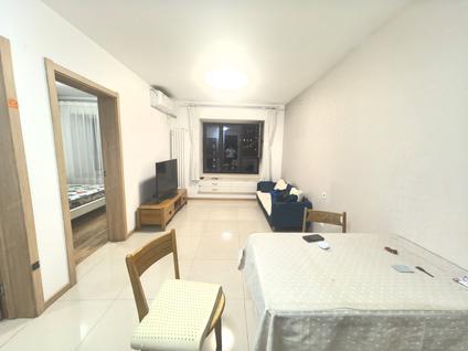 海淀魏公村整租 魏公村佳苑2室1厅/70平/低楼层