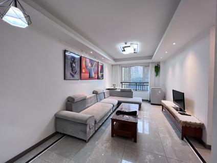 黄岛辛安整租 龙湖春江彼岸3室2厅/89平/底层