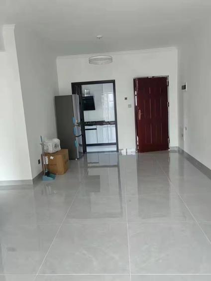 源城源城整租 三友南城3室2厅/100平/顶层