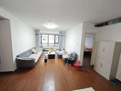 历下解放东路整租 绿地IFC中央公馆B11地块4室2厅/136平/高楼层