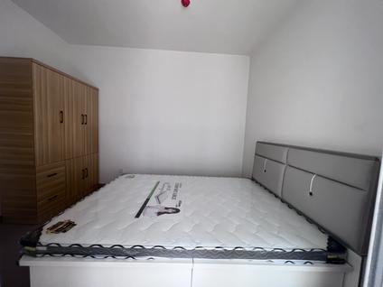 黄岛辛安整租 港头刘社区2室2厅/80平/底层