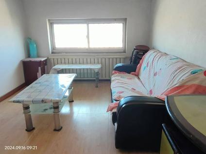 黄岛老黄岛整租 柳沟社区2室1厅/76平/顶层