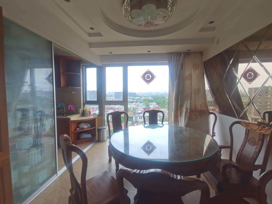 整租·华侨城(二期江栀路500弄）