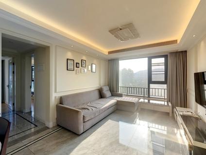 香洲唐家湾整租 翠湖香山(玉兰苑)3室2厅/101平/低楼层