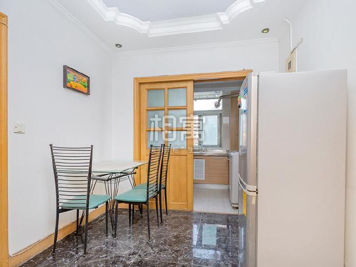 合租·芳群园(二区)