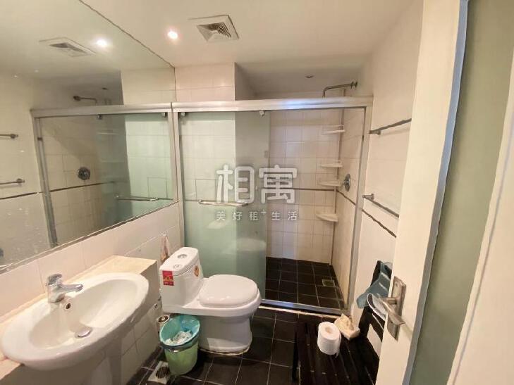 合租·京贸国际公寓